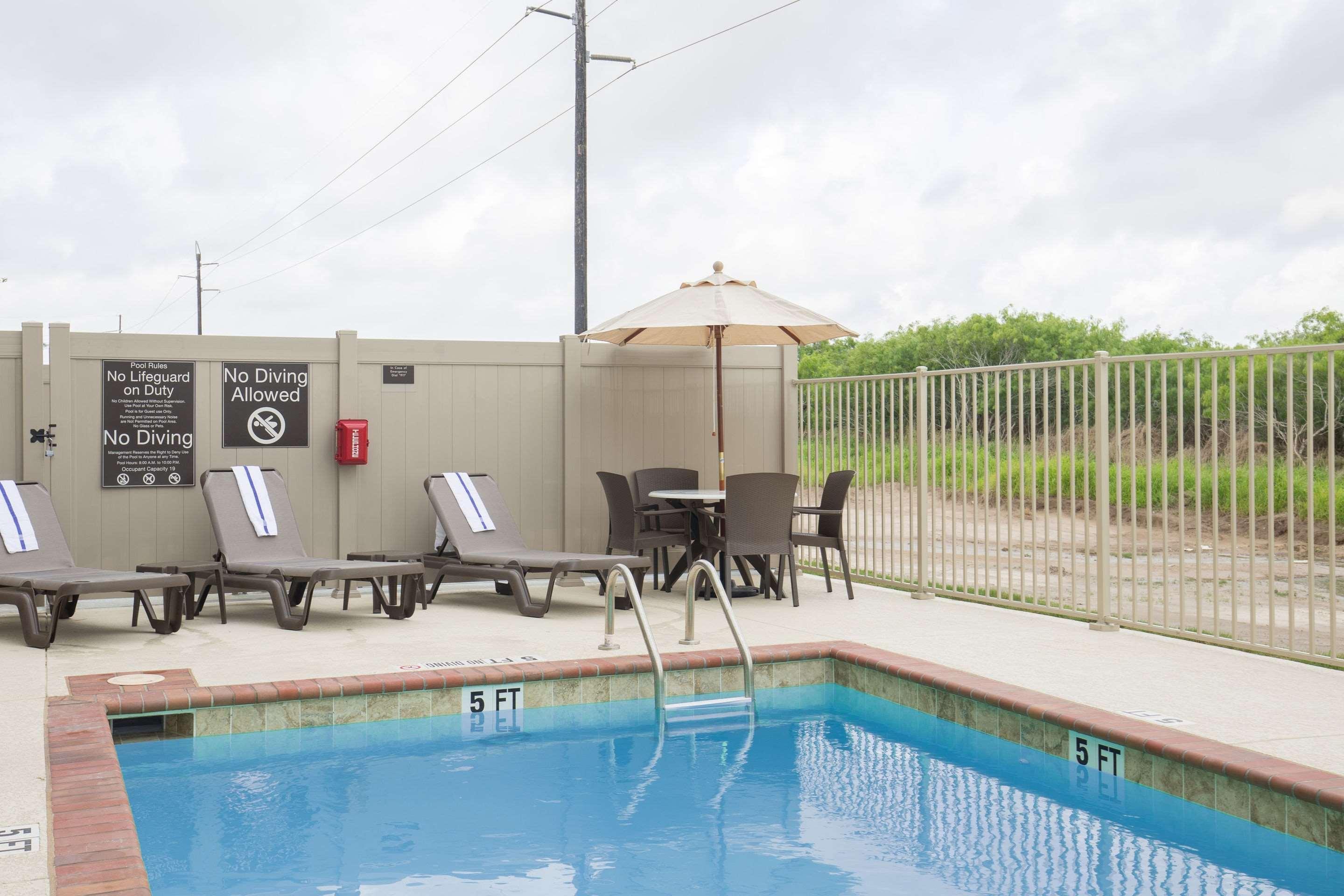 Sleep Inn & Suites Ingleside Exterior photo